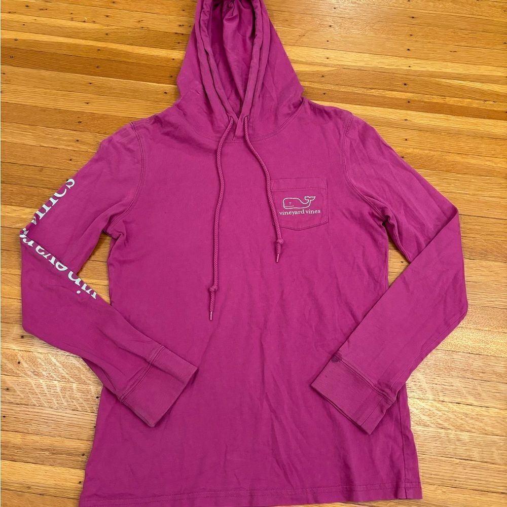 Vineyard Vines purple/pink long sleeve shirt hoodie